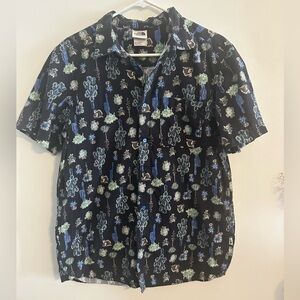 The North Face Men’s Short Sleeve Button-Up Shirt
